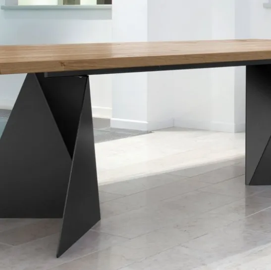 Tavolo in legno Euclide-F di Domitalia
