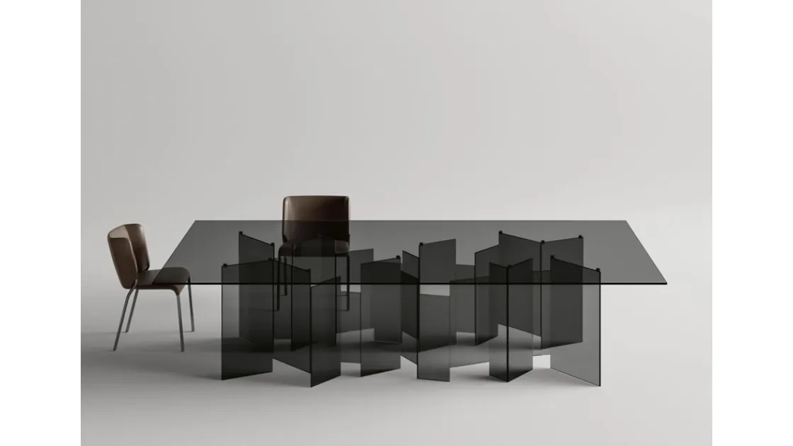 Tavolo in vetro con base ad effetto geometrico Metropolis di Tonelli