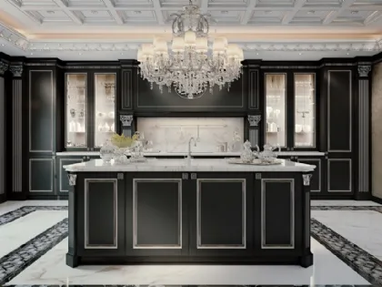 Cucina Classica con isola in laccato opaco con decorazioni in foglia argento e top in marmo Palatina 02 di Scic
