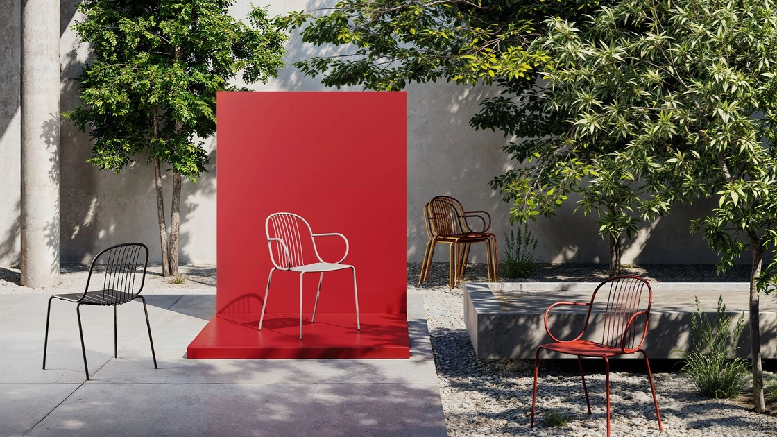 Sedia impilabile Diane di Infiniti