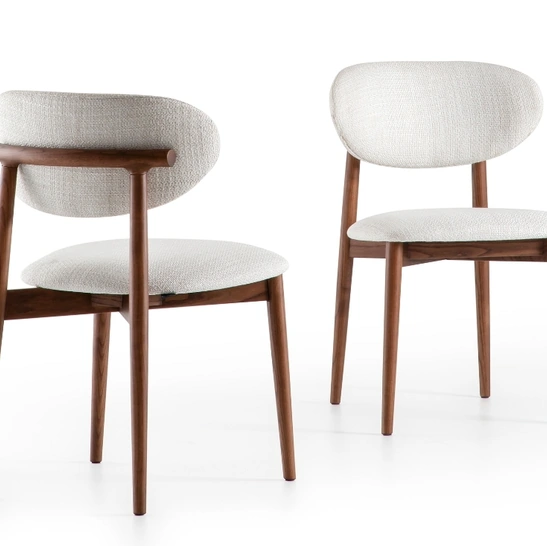 Sedia Camilla in tessuto imbottito di Pacini e Cappellini