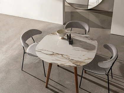 Tavolo Lewood shaped di Sovet