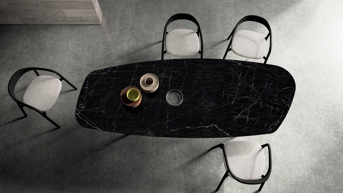 Tavolo Lewood shaped di Sovet