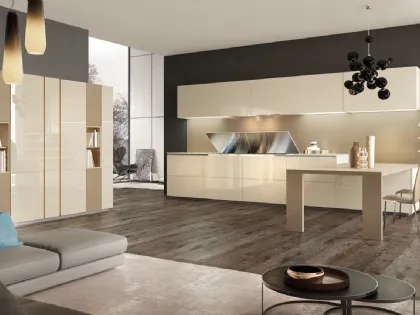 Cucina Design con penisola Mediterraneum in Laccato lucido Crema di Scic